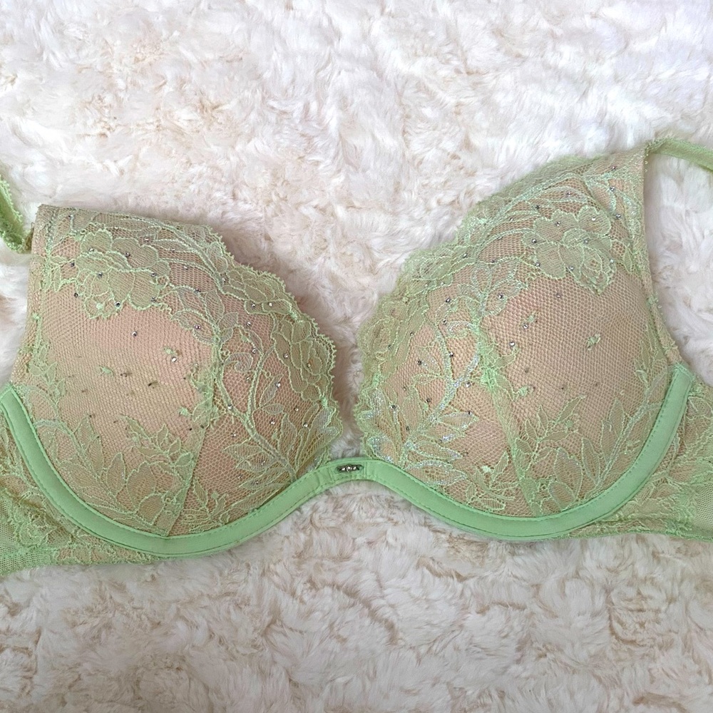 Push up bra